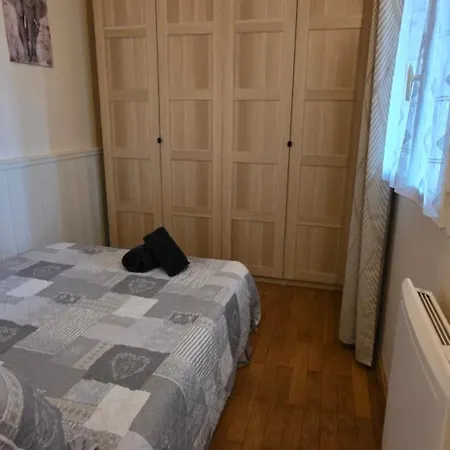 Foch, 1bedroom Kitchen, Unobstructed View, Tram, Train Station, Shops Grenoble