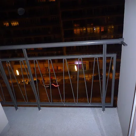 Foch, 1bedroom Kitchen, Unobstructed View, Tram, Train Station, Shops * Grenoble